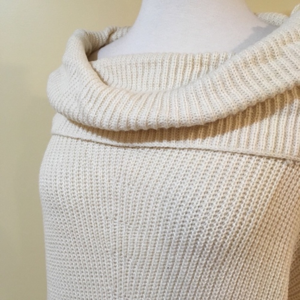 Chunky Knit Cowl Neck Slouchy Off Shoulder Sweater - Picture 6 of 8